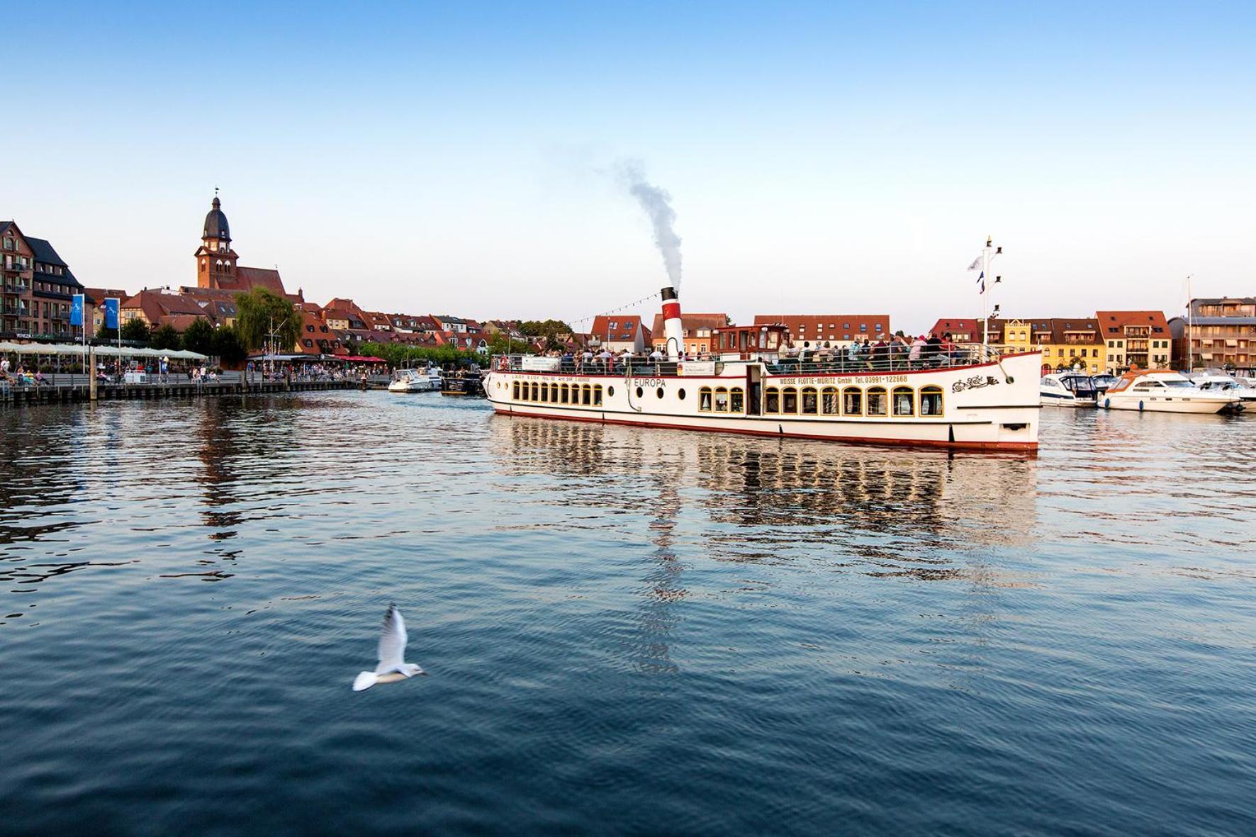 Ferienresidenz "Seelust" Whg 5 Waren  Bagian luar foto